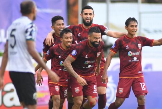 Misi Borneo FC Kalahkan Bhayangkara FC demi Empat Besar - GenPI.co KALTIM