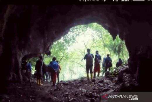 Goa Tapak Raja di Kaltim, Goa Unik Satu-satunya di Indonesia - GenPI.co KALTIM