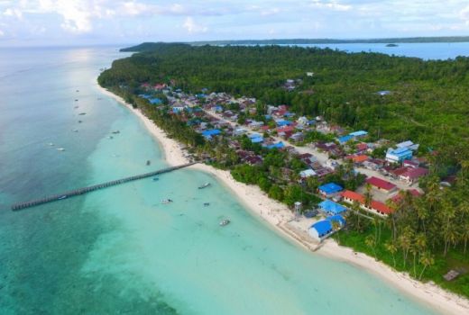 Pulau Maratua, Surga Wisata di Utara Indonesia - GenPI.co KALTIM