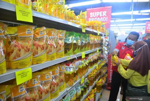 Warga Kaltim Dihantui Kelangkaan Minyak Goreng, Wagub Bilang Ini - GenPI.co KALTIM