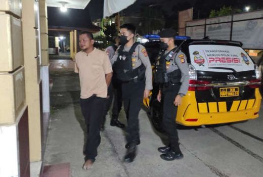 Bawa Pisau, Pria di Balikpapan Nekat Mencuri di Pos Polisi - GenPI.co KALTIM