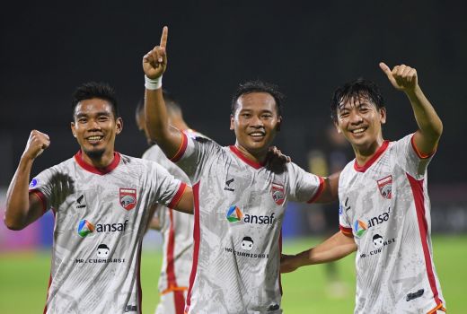 Skuad Borneo FC Dibubarkan, Tunggu Kepastian Musim Depan - GenPI.co KALTIM