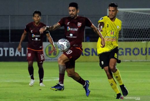 Status Jonathan Bustos Belum Aman di Borneo FC, Didepak? - GenPI.co KALTIM