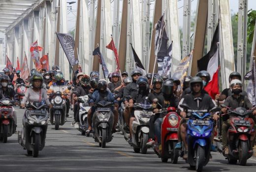 Tiba di Samarinda, Lilipaly Disambut Iring-iringan Motor - GenPI.co KALTIM