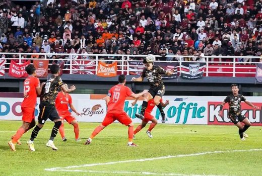 RANS Nusantara FC Dikalahkan Borneo FC, RD: Kami Marah - GenPI.co KALTIM