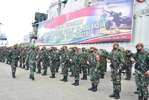 450 Prajurit TNI Datang, Perbatasan Kalimantan Bakal Aman - GenPI.co KALTIM