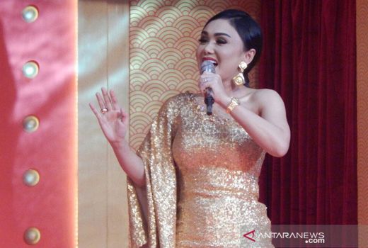 Belum Dapat Suami, Yuni Shara: Anak-Anak Nggak Setuju - GenPI.co KALTIM