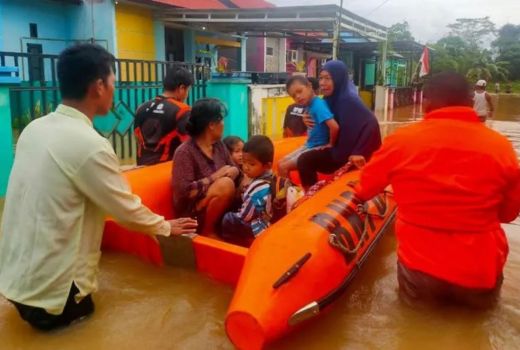Banjir Besar di Penajam Paser Utara, 135 Rumah Terendam - GenPI.co KALTIM