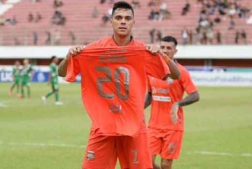 Cetak Gol Lawan PSS Sleman, Matheus Pato Pimpin Top Skor - GenPI.co KALTIM