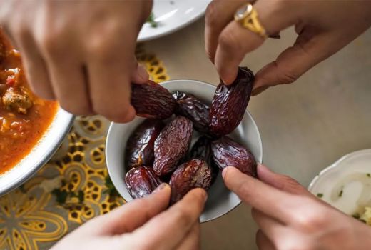 Jadwal Buka Puasa Balikpapan, Berau, Penajam, dan Sekitarnya 18 April 2023 - GenPI.co KALTIM