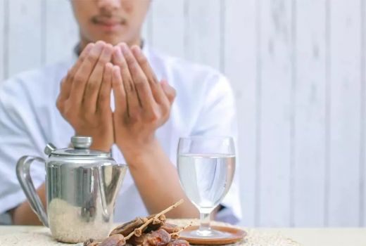 Jadwal Buka Puasa Samarinda, Berau, Mahakam Ulu dan Sekitarnya 7 April 2023 - GenPI.co KALTIM