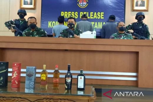 Kapal dari Singapura Diamankan TNI Tanjung Pinang Karena Ini - GenPI.co KEPRI