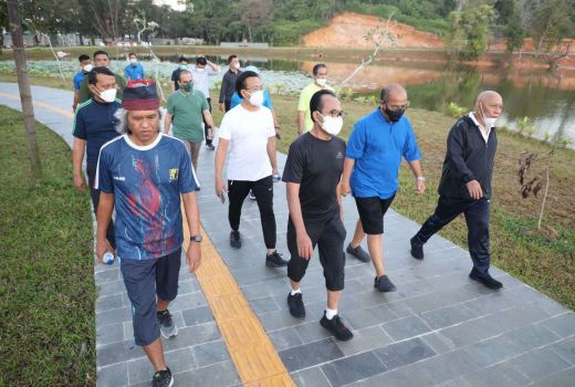 Taman Kolam Sekupang Diapresiasi Sesmenko, Begini Katanya - GenPI.co KEPRI