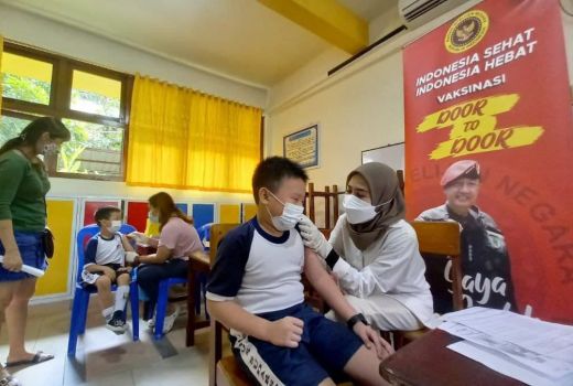 Mengapa Lengan Nyeri Setelah Disuntik Vaksin? Begini Jawabannya - GenPI.co KEPRI