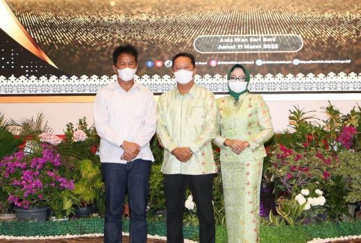 Pisah Sambut Kajati Kepri, Gerry Yasid Pulang Kampung - GenPI.co KEPRI