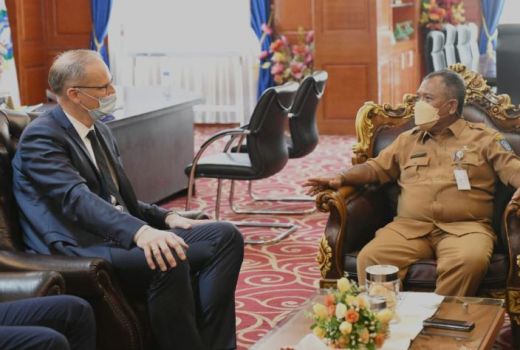Dubes Denmark Bertemu Pj Sekda Kepri, Ada Pembicaraan Apa? - GenPI.co KEPRI