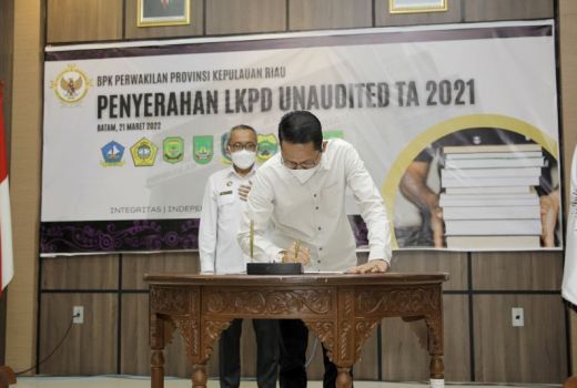 Laporan Keuangan Pemko Batam Sudah di Tangan BPK - GenPI.co KEPRI