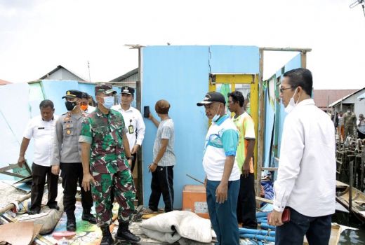 Usai Hujan Es, Puluhan Rumah di Batam Diterjang Puting Beliung - GenPI.co KEPRI