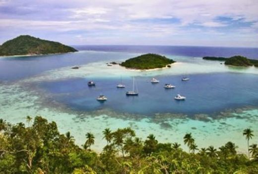 Ansar Dukung Investor Masuk Anambas, Demi Resort Berkelas Dunia - GenPI.co KEPRI