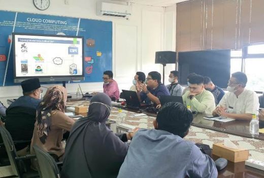 Pegawai Pemrov Kepri Presensi Lewat Gadget, Mulai Dilirik - GenPI.co KEPRI