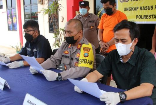 Kepergok Istri Lagi Cabuli Bocah, Pria di Batam Datangi Polisi - GenPI.co KEPRI