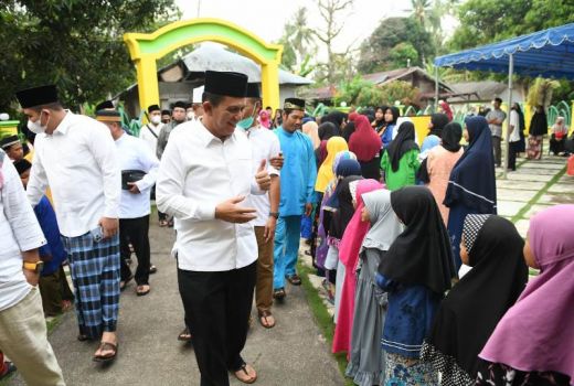 Ansar Salurkan Zakat dan Masker ke Pangkil, Jumlahnya Ribuan - GenPI.co KEPRI