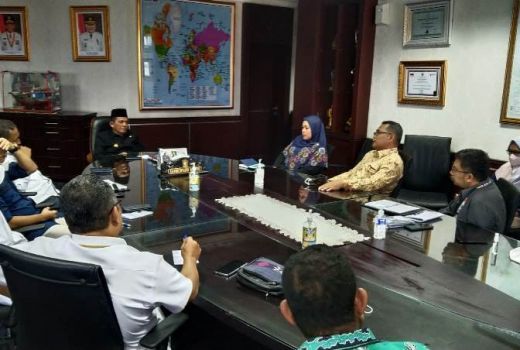 KPU dan Bawaslu Kepri Minta Pemrov Ikut Fasilitasi Pilkada 2024 - GenPI.co KEPRI