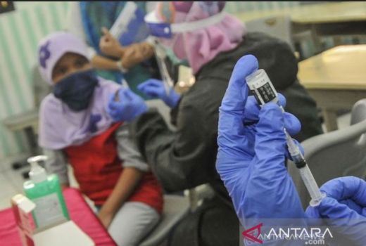 Siap-siap, Anak SD Bakal Disuntik Vaksin Pencegah Kanker Serviks - GenPI.co KEPRI