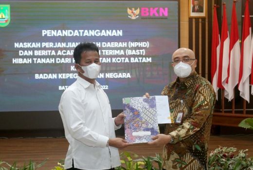 Pemko Batam Hibahkan Tanah untuk UPT BKN, Luas Banget! - GenPI.co KEPRI