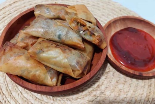 Resep Lumpia Isi Daging, Bikinnya Mudah, Cocok untuk Buka Puasa - GenPI.co KEPRI
