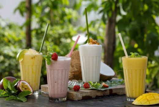 Cara Membuat Smoothie yang Sehat untuk Buka Puasa - GenPI.co KEPRI