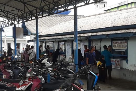 Warga Karimun Banyak yang Tak dapat Tiket Balik ke Batam - GenPI.co KEPRI