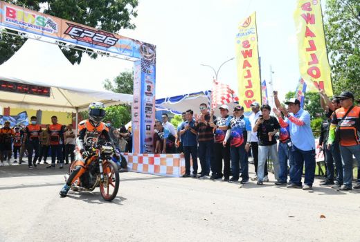 Kejurnas Drag Bike Region Sumatera, Wisata Sport di Kepri Bangkit - GenPI.co KEPRI