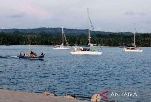 Wah! Wisman Pakai Yacht Mulai Ramai Kunjungi Natuna - GenPI.co KEPRI