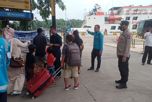 Polsek Kawasan Pelabuhan Patroli, dalam Rangka Apa? - GenPI.co KEPRI