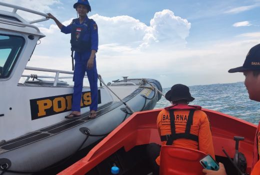 Basarnas Libatkan BMKG Batam, Pencarian PMI Hilang Diperluas - GenPI.co KEPRI