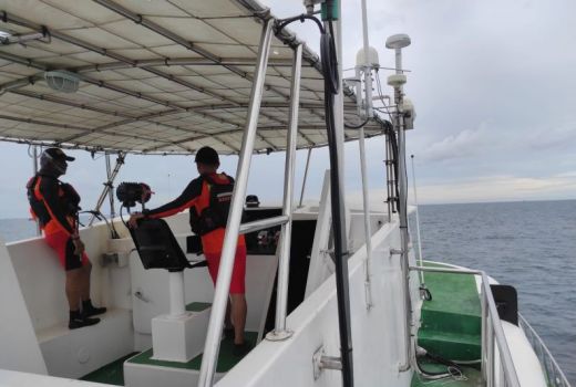 Angin Kencang, Kapal KM Pasifik Terbalik, 1 Orang Hilang - GenPI.co KEPRI