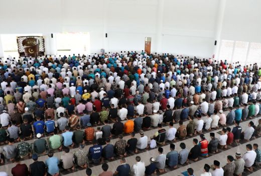 Salat Id Perdana di Masjid Tanjak, Ini Imam, Khatib dan Muadzin - GenPI.co KEPRI