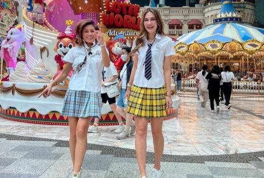 Lagi di Korea, Luna Maya Cantik Pakai Seragam Sekolah - GenPI.co KEPRI