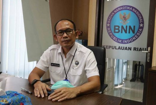 Profil Kepala BNNP Kepri Henry Parlinggoman Simanjuntak - GenPI.co KEPRI