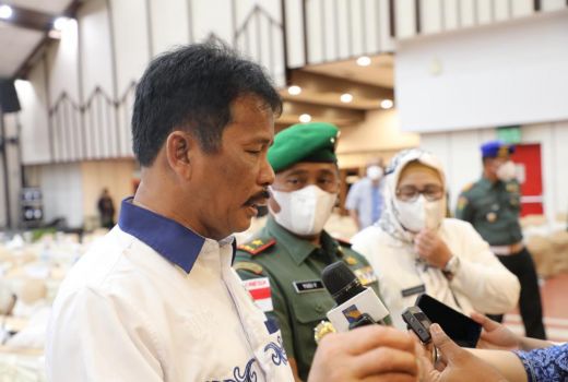Pohon Jati Emas Akan Ditanam Sepanjang 15 Km, Ini Alasannya - GenPI.co KEPRI