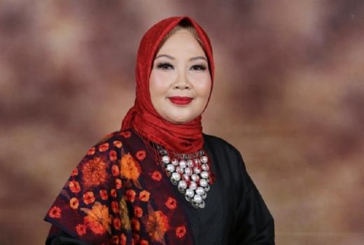 Profil Singkat Ketua DPRD Tanjungpinang Yuniarni Pustoko Weni - GenPI.co KEPRI