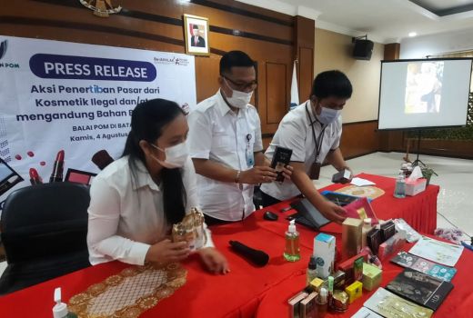 BPOM Batam Tertibkan Kosmetik Ilegal, Hasilnya Banyak Banget - GenPI.co KEPRI