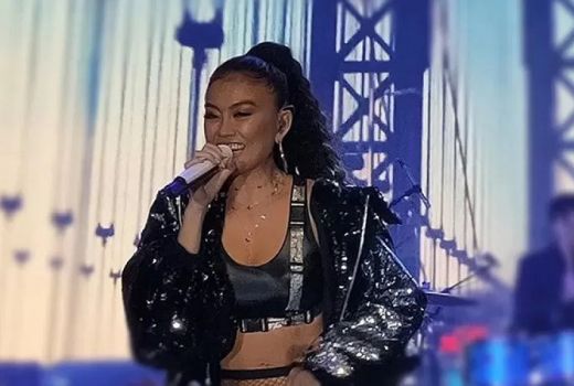 Ini Permintaan Agnez Mo Saat Diundang Tampil di Synchronize, Unik! - GenPI.co KEPRI