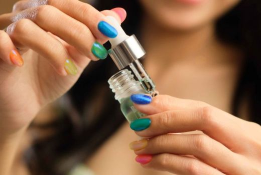 Selain Cantik, Produk Perawatan Kuku Ini Bisa Redakan Stres - GenPI.co KEPRI