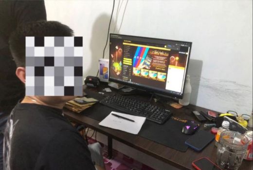 Polisi Incar Judi Online, Operator dan CS Website Joyotogel Dibekuk - GenPI.co KEPRI