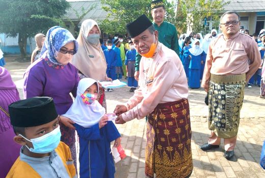 Puluhan Siswa SDN 012 Tanjungpinang Timur Terima KIA - GenPI.co KEPRI