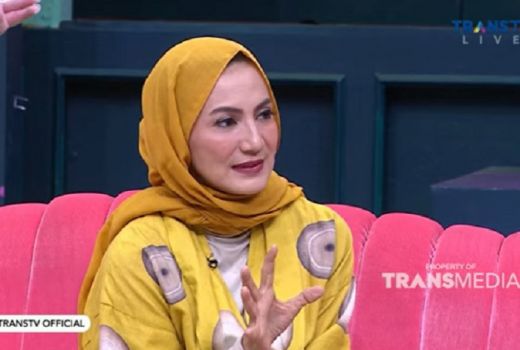 Wanda Hamidah sebut Anies Baswedan Gubernur Zalim Gegara Rumah - GenPI.co KEPRI