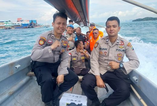 Polsek Belakang Padang Patroli ke Pulau di Perbatasan - GenPI.co KEPRI