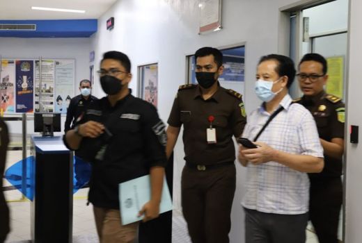 Kejati Kepri Tangkap Buruan Interpol dan DPO Kejari Jakarta Utara - GenPI.co KEPRI